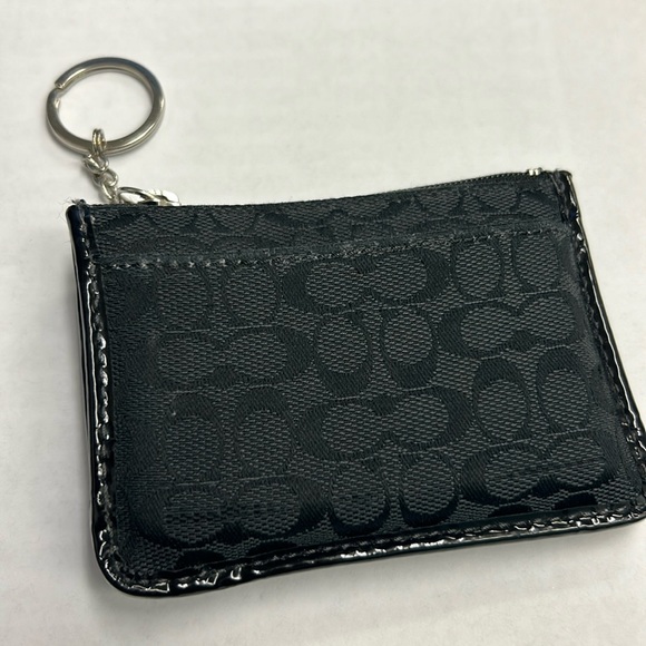 Coach black print card holder with zipper, gently used - Picture 1 of 1